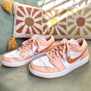 Nike Air Jordan 1 Low